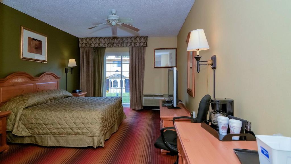 Rodeway Inn Huntington Station - Melville Luaran gambar