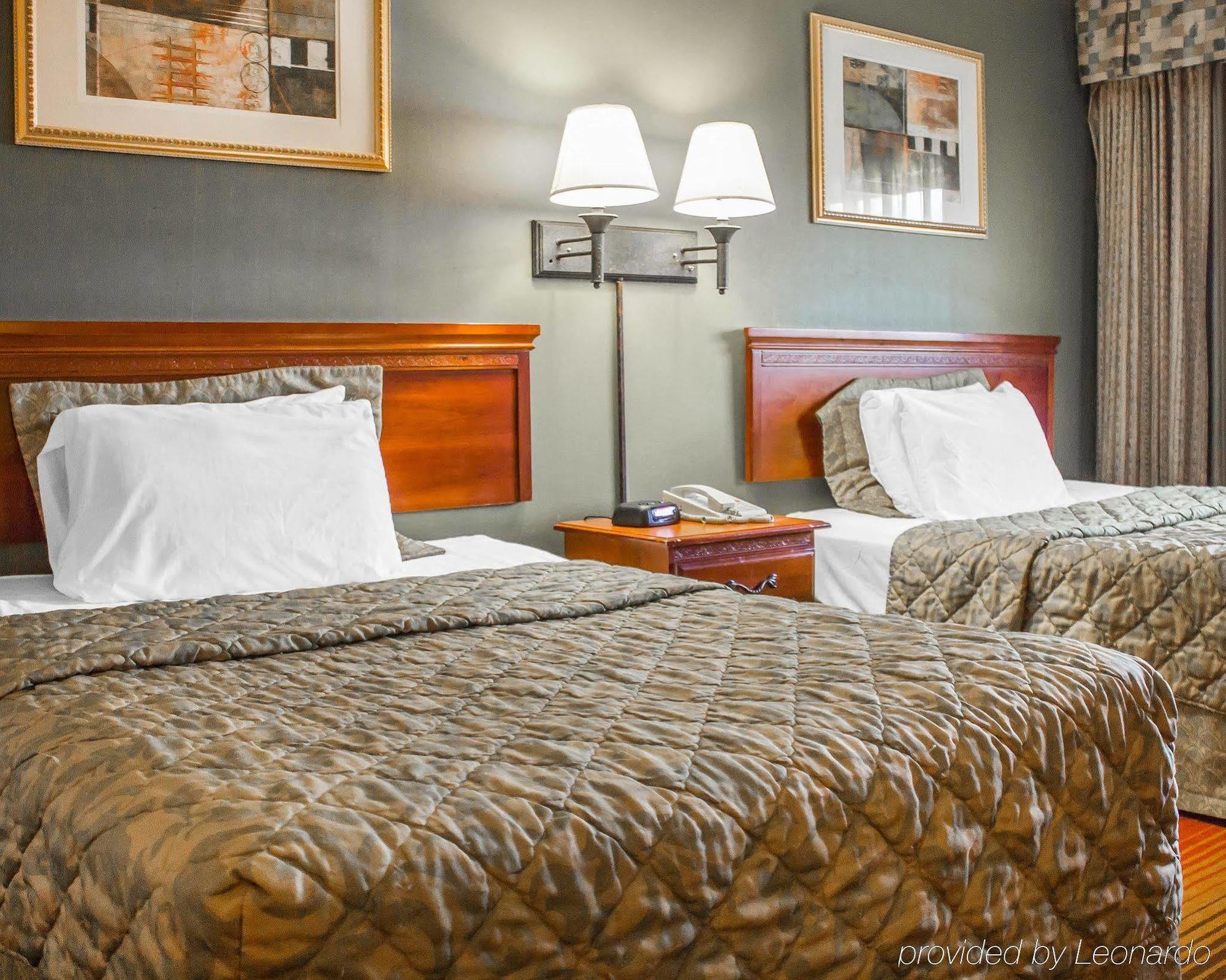 Rodeway Inn Huntington Station - Melville Luaran gambar